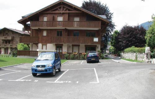Les Frahans Samoens Luaran gambar